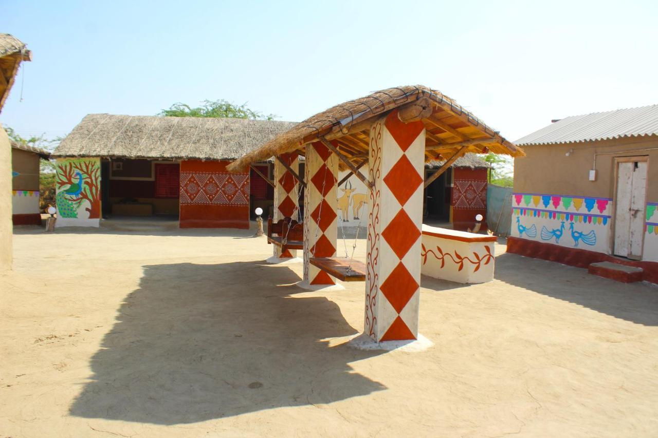 Kutir Craft Village Resort Bherandiāla Zewnętrze zdjęcie
