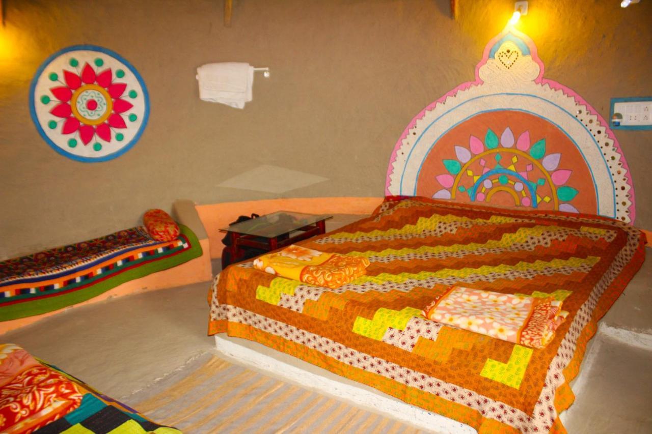 Kutir Craft Village Resort Bherandiāla Zewnętrze zdjęcie