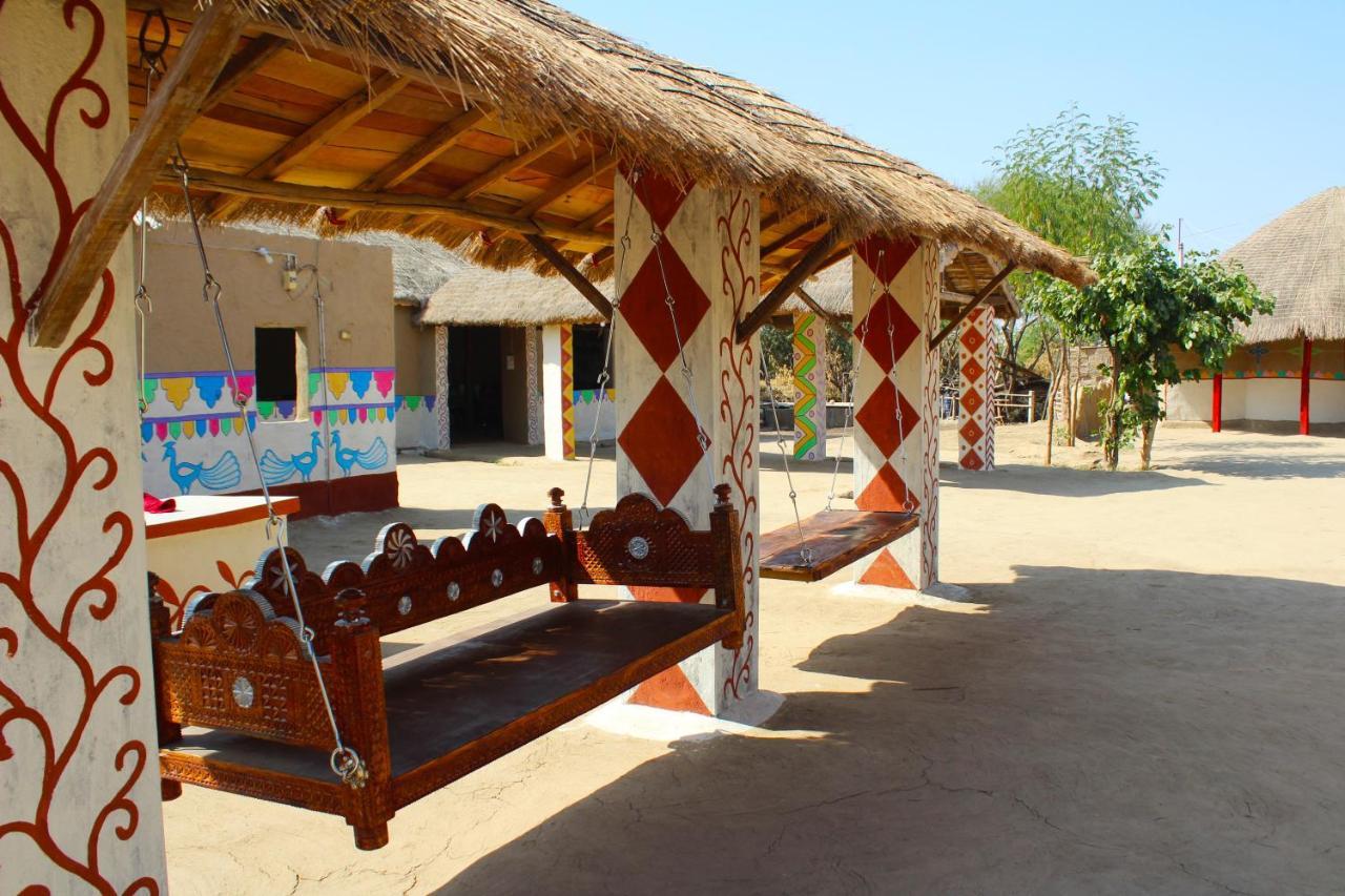 Kutir Craft Village Resort Bherandiāla Zewnętrze zdjęcie